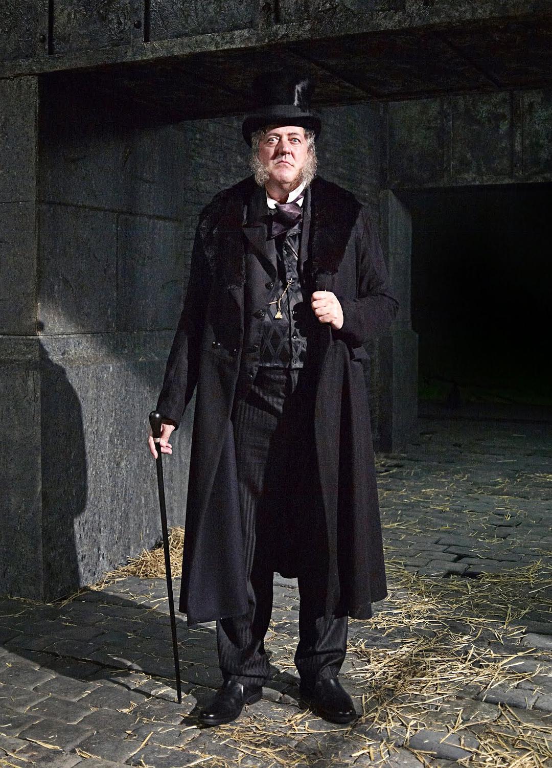 《荒凉百宝店》剧照第15张图片