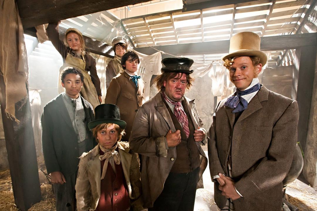 《荒凉百宝店》剧照第2张图片