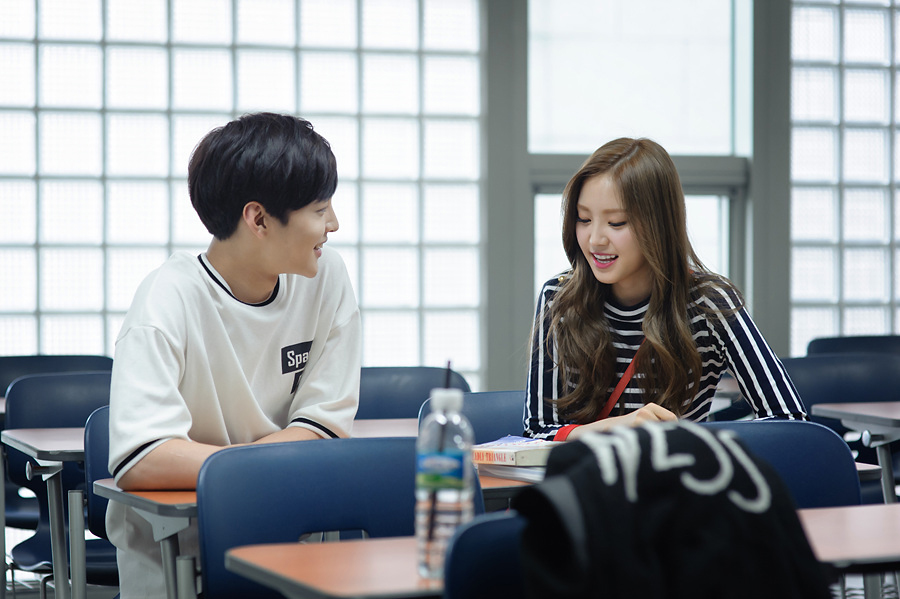 《第二次二十岁》海报第46张图片