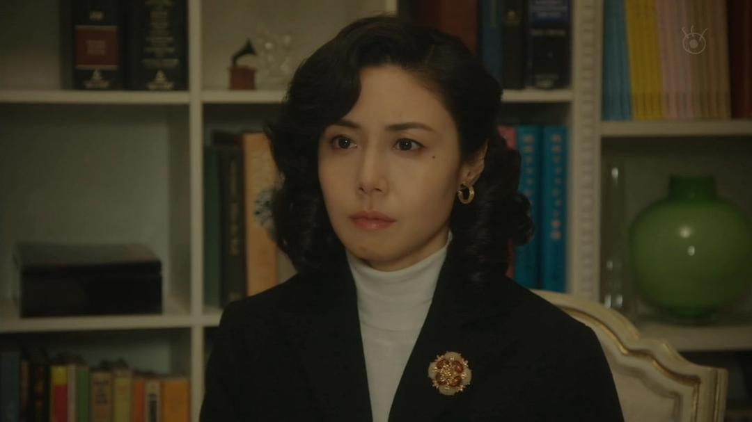 《女人的勋章》剧照第37张图片