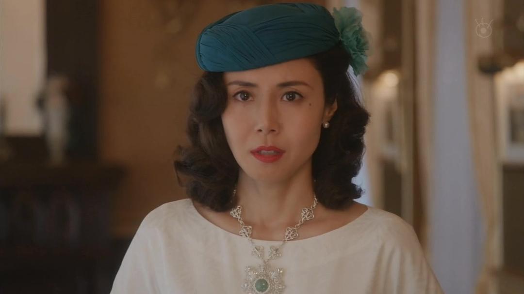 《女人的勋章》剧照第20张图片