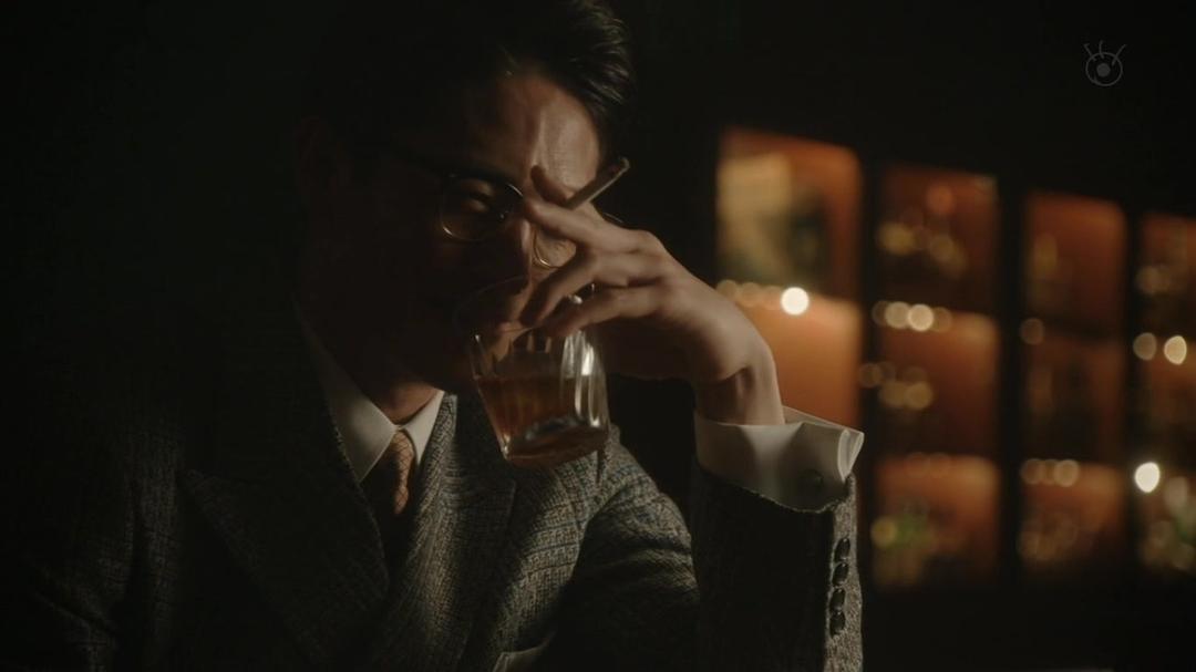 《女人的勋章》剧照第50张图片