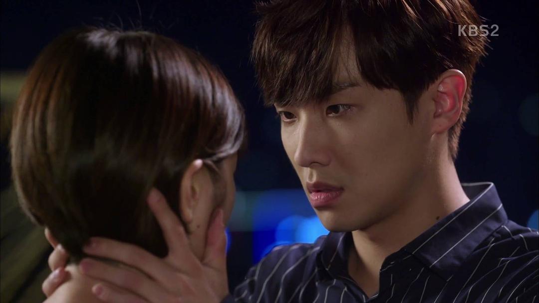 《爸爸好奇怪》剧照第8张图片