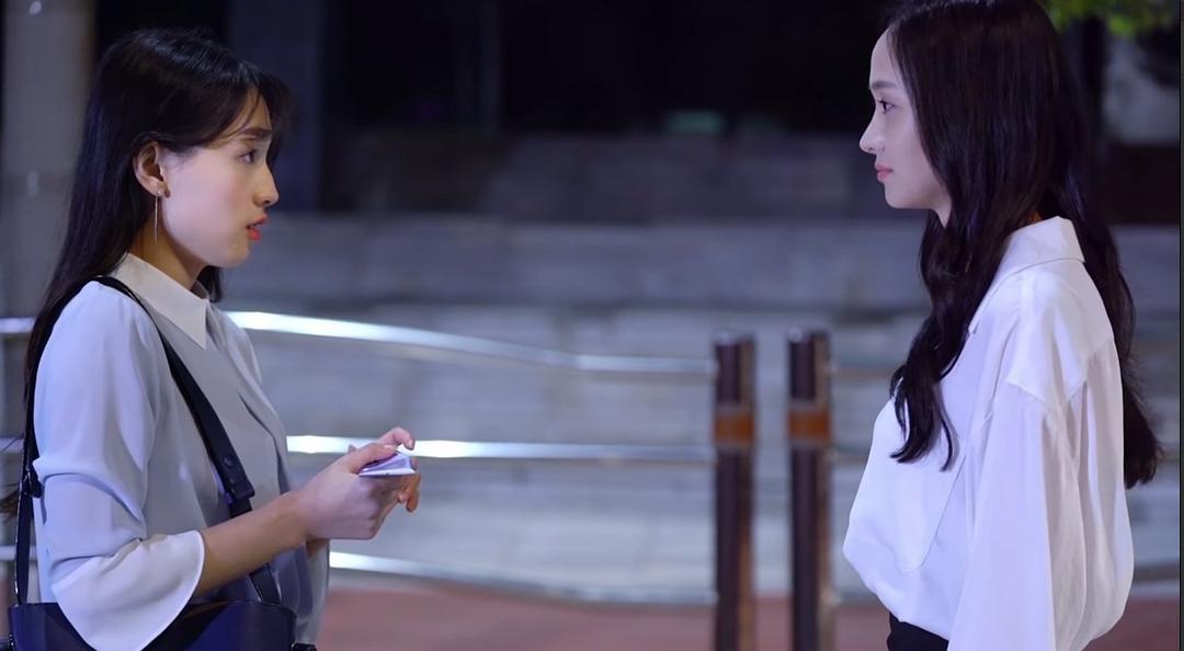 《难道就只有我心动吗》海报