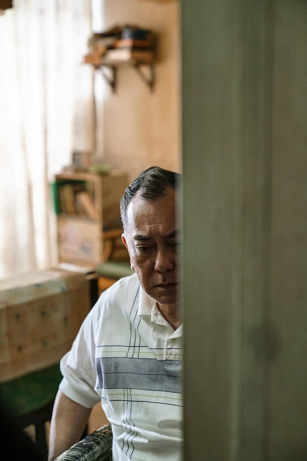 《沦落人》剧照第4张图片