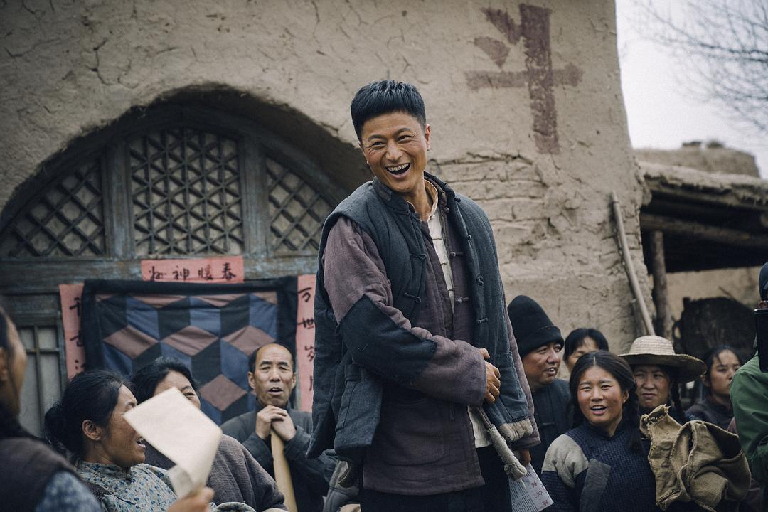 《希望的大地》剧照第8张图片