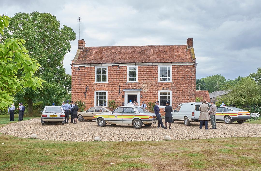 《白屋农场》剧照第3张图片