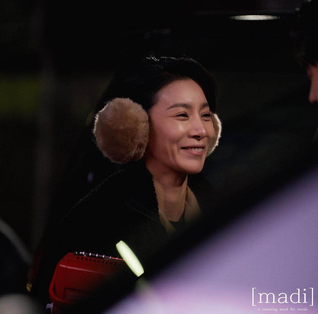 《无人知晓》剧照第20张图片