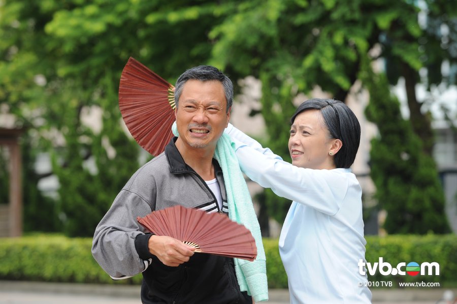 《巾帼枭雄之义海豪情》剧照第3张图片