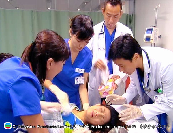 《妙手仁心3》剧照第28张图片