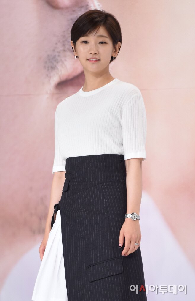 《美丽心灵》海报第20张图片