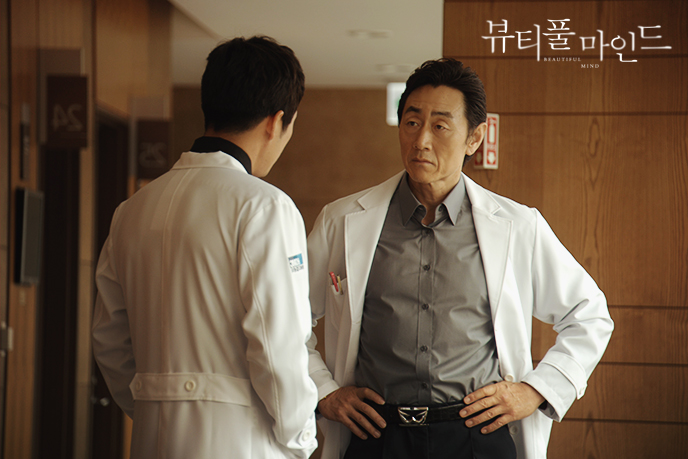 《美丽心灵》海报第3张图片