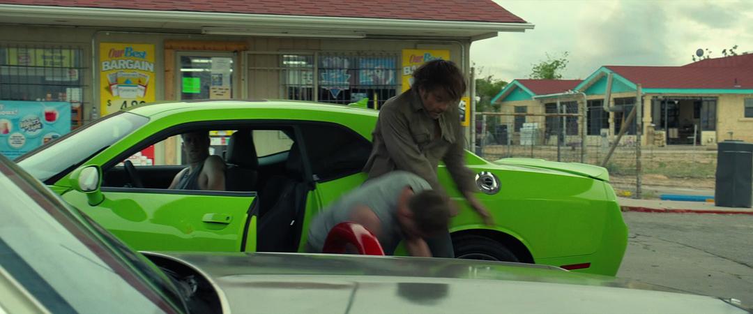 《赴汤蹈火》海报第52张图片