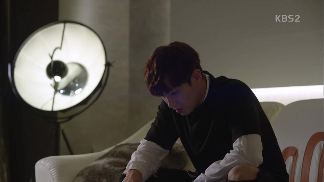 《爸爸好奇怪》剧照第21张图片