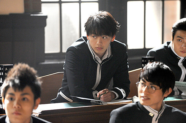 《帝一之国》海报