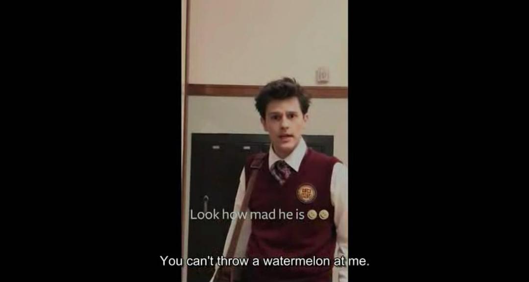 《美国囧案第二季》海报第2张图片