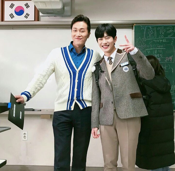 《十八岁第二季》海报第39张图片