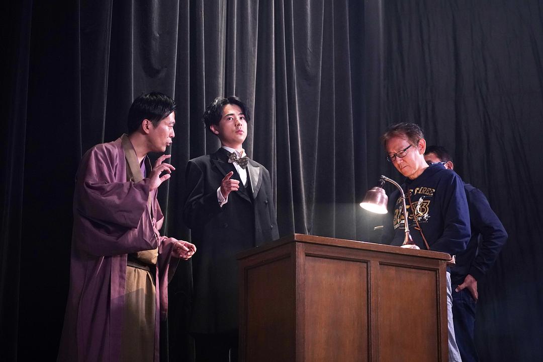 《默片解说员》海报第17张图片