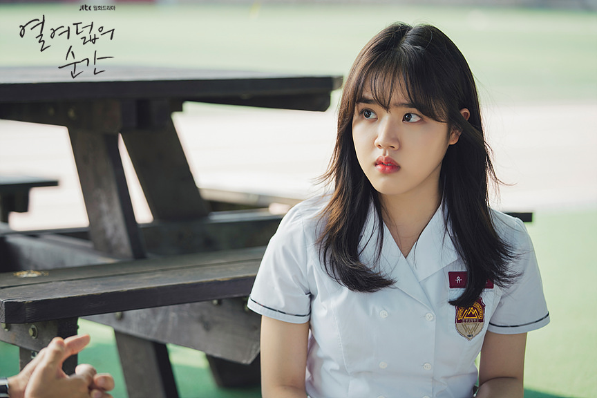 《十八岁的瞬间》海报第24张图片