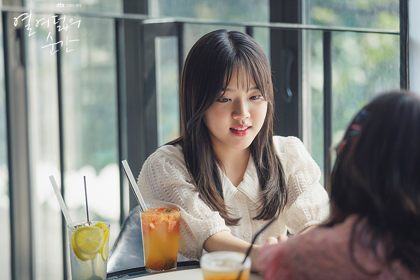 《十八岁的瞬间》海报第43张图片