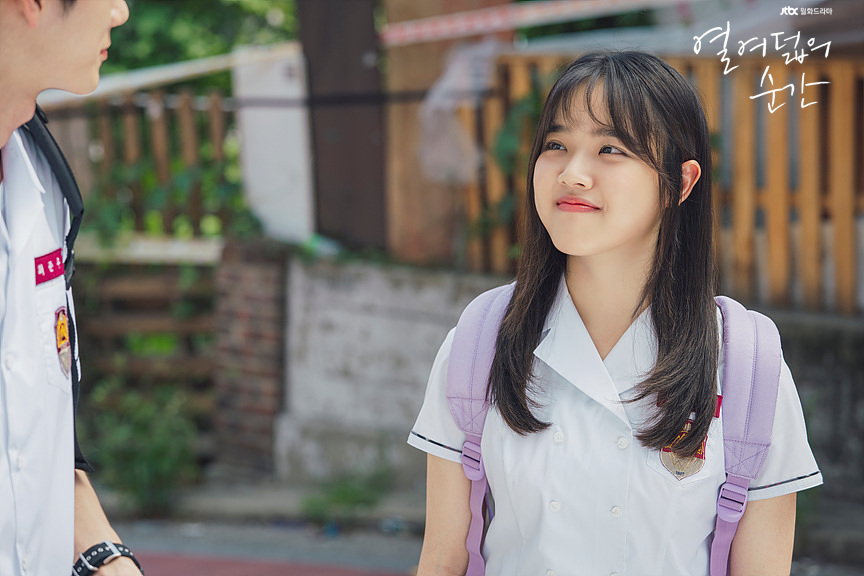 《十八岁的瞬间》海报第39张图片