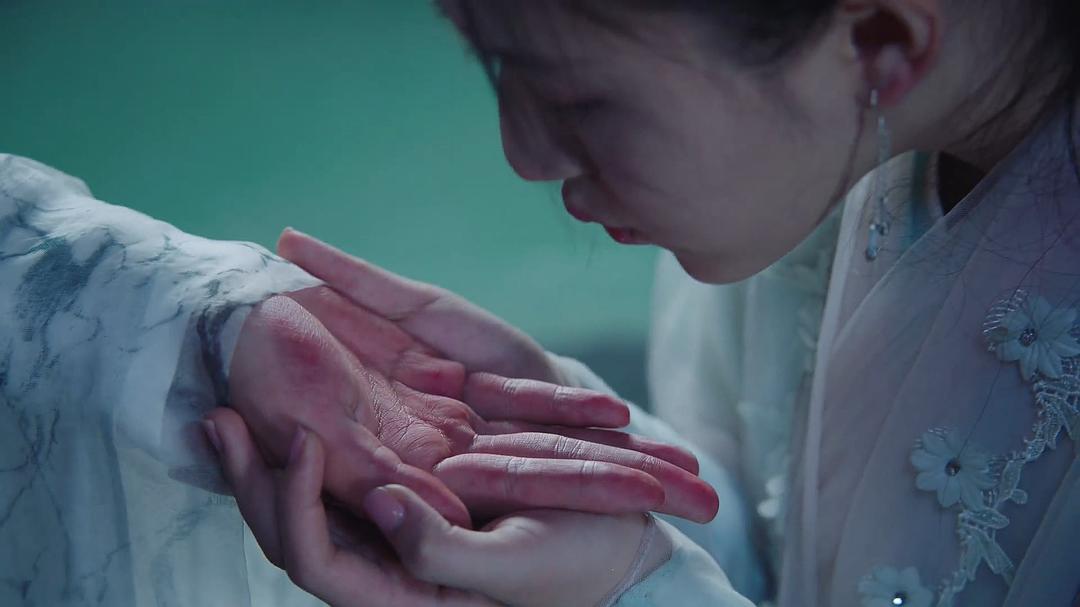 《天雷一部之春花秋月》剧照第47张图片