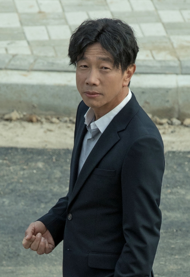 《无人知晓》剧照第54张图片