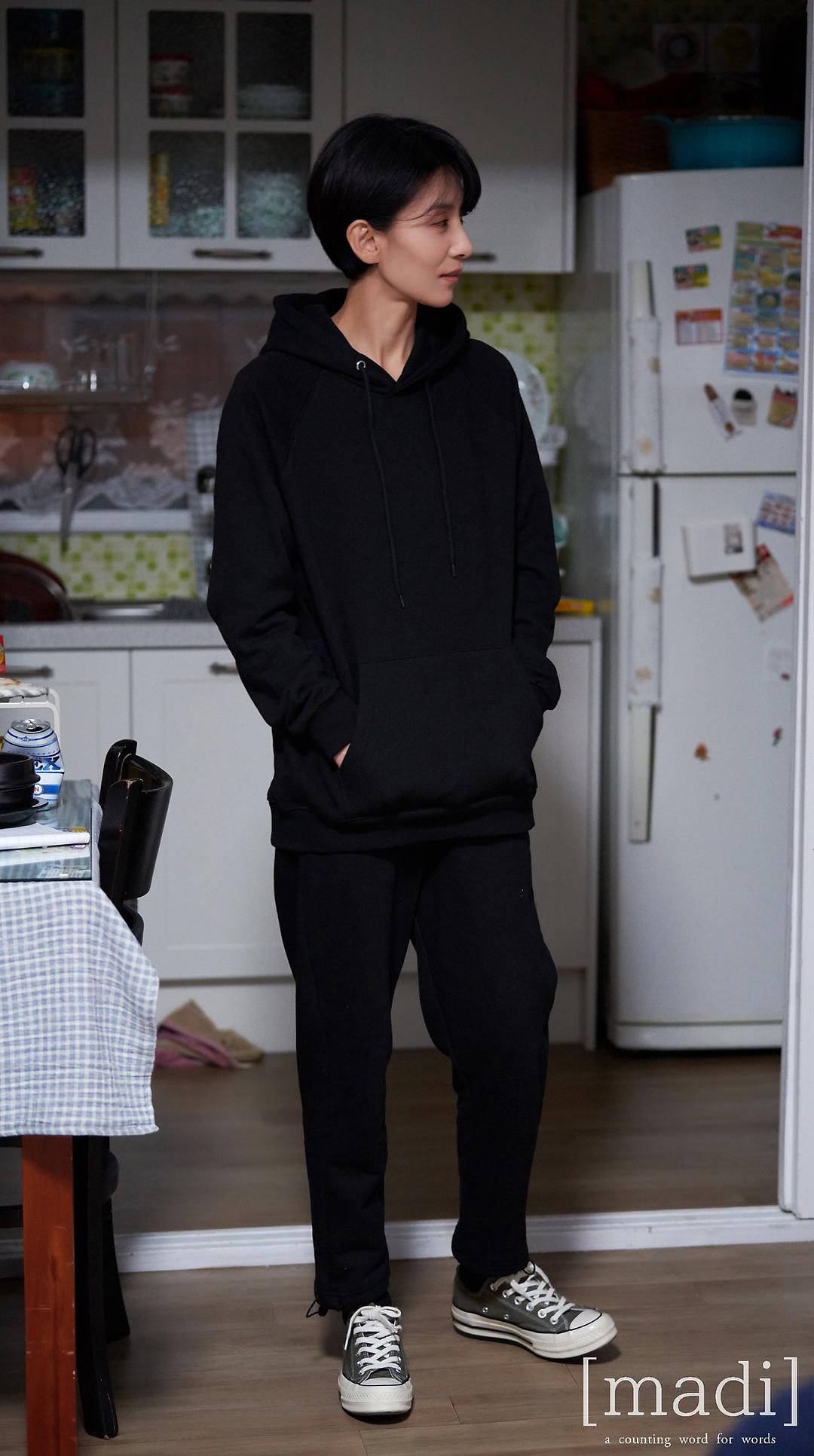 《无人知晓》剧照第6张图片