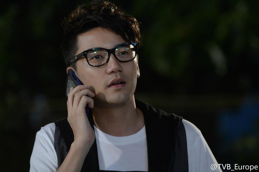 《爱我请留言》剧照第11张图片