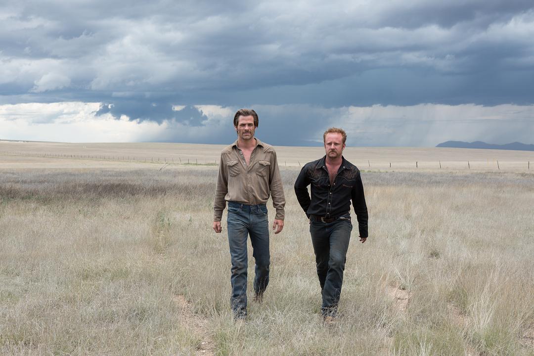 《赴汤蹈火》海报第10张图片