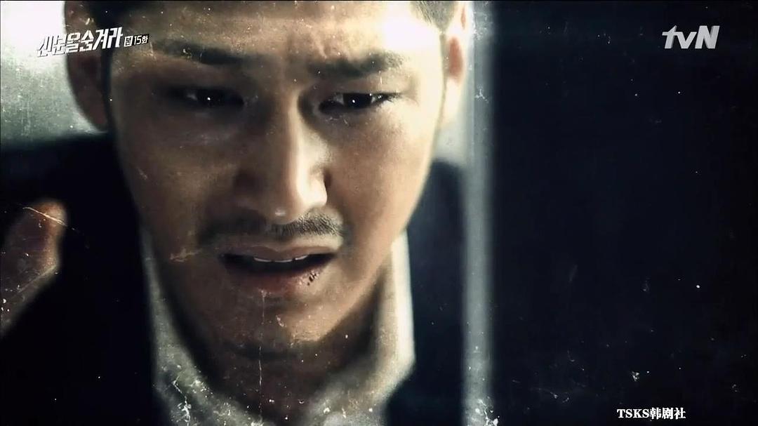 《隐藏身份》海报第4张图片