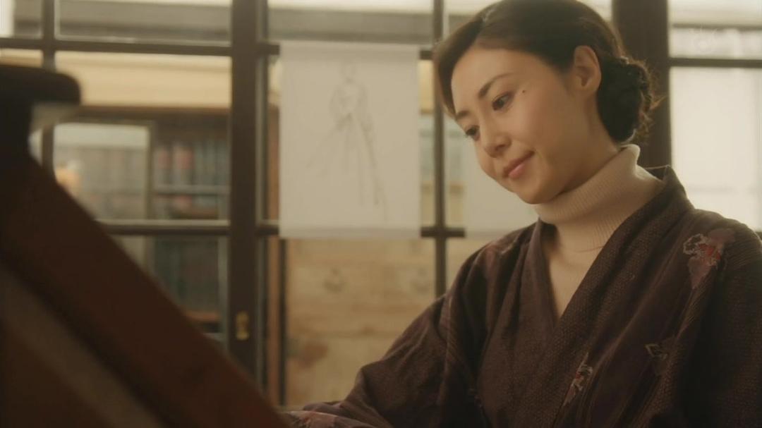 《女人的勋章》剧照第41张图片