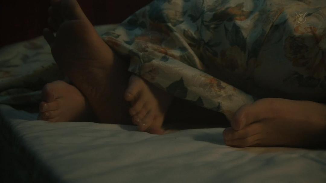 《女人的勋章》剧照第29张图片