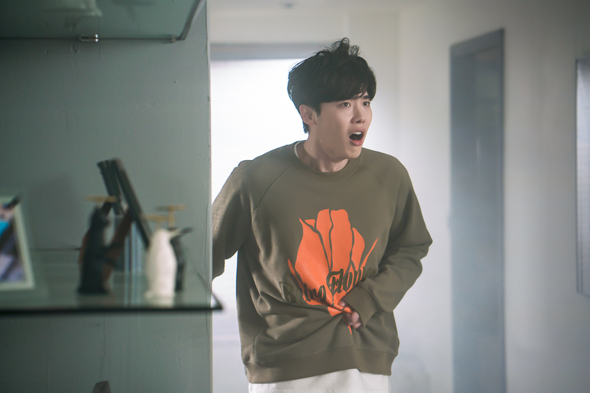 《当你沉睡时》海报第22张图片