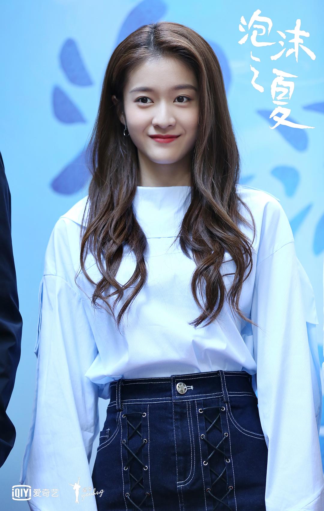 《泡沫之夏》剧照第60张图片