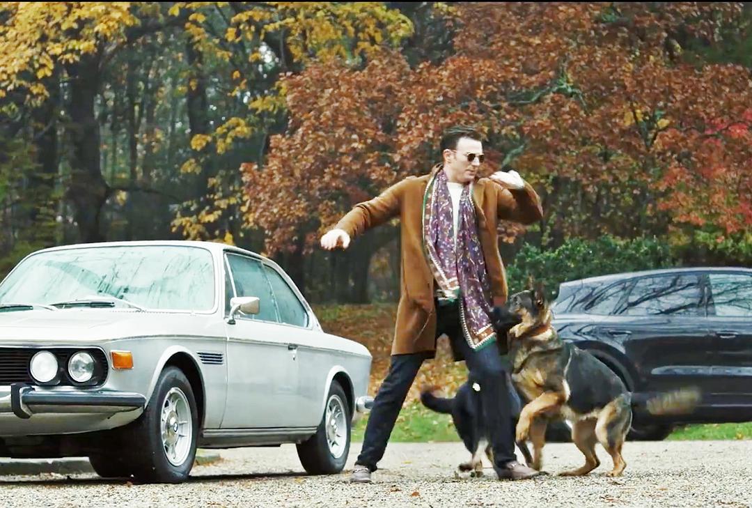 《利刃出鞘》剧照第2张图片