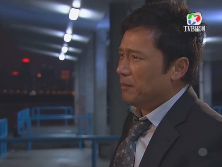 《疑情别恋》剧照第7张图片