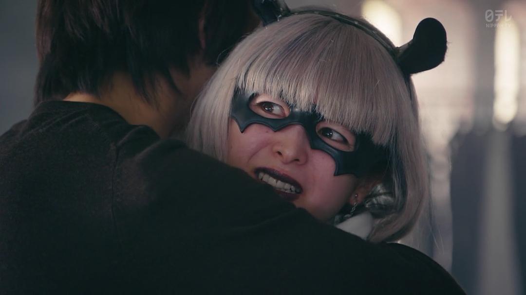 《在不白不黑的世界里，熊猫笑了》剧照第53张图片