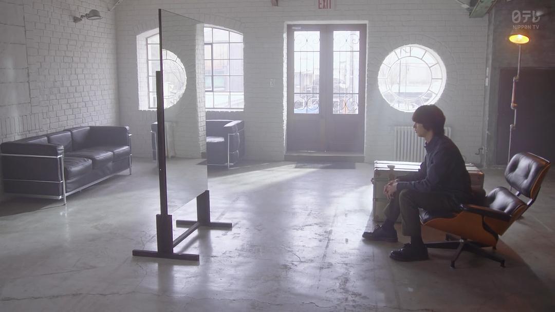 《在不白不黑的世界里，熊猫笑了》剧照第33张图片