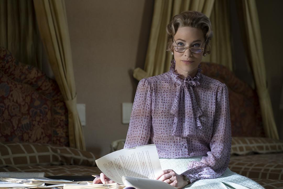 《美国夫人》海报第15张图片