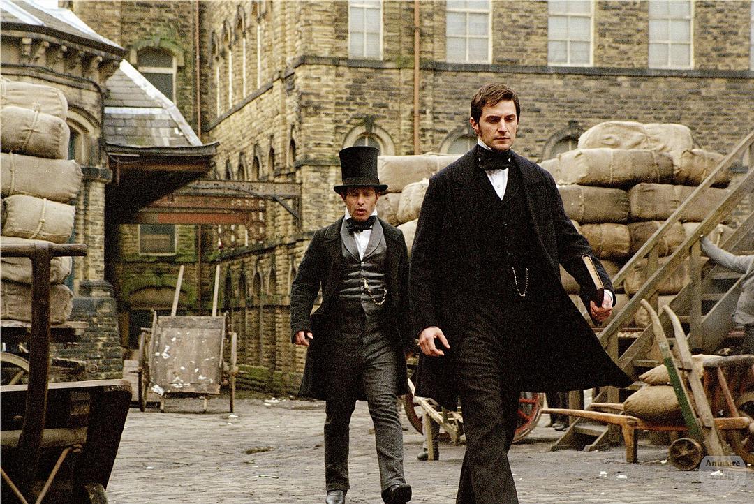 《南方与北方》海报